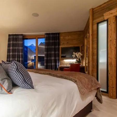 6br Modern Chalet With Private Spa Villa Nasserein